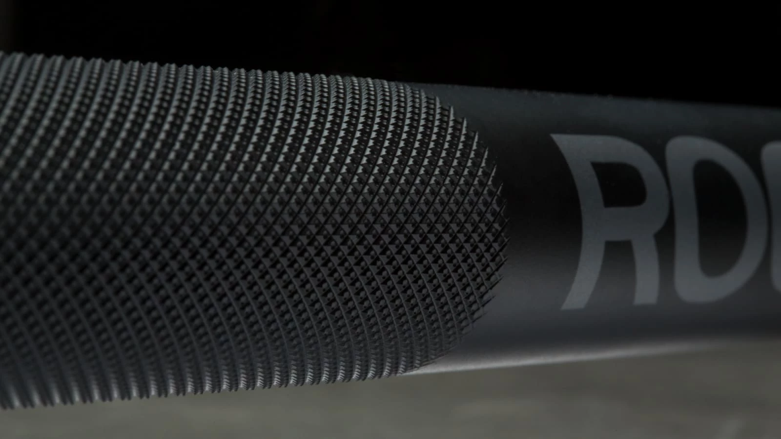 Rogue Fitness Rogue 45LB Ohio Power Bar - Cerakote - Image 5